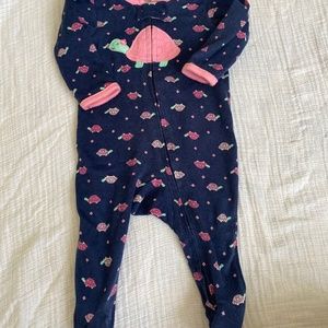 Carter’s 0-3 months footie.